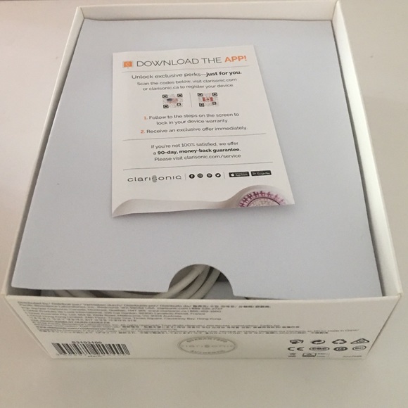 Mia Smart Smart Cleanse and Uplift Set - Picture 2 of 4